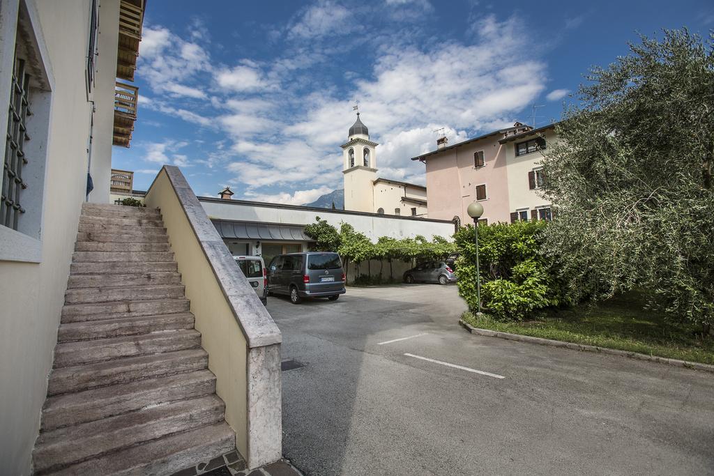 Le Servite Apartments Arco Exterior photo